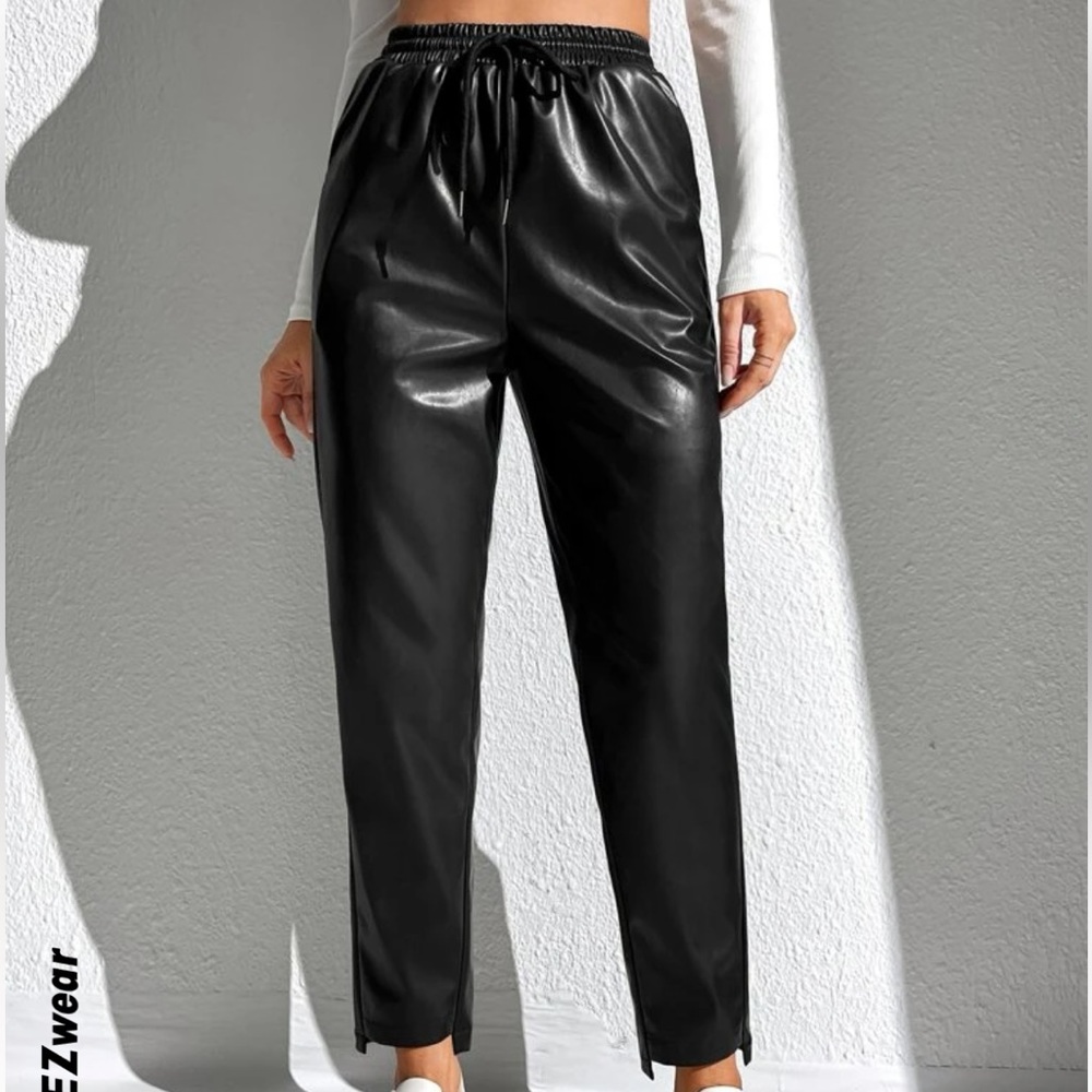 Never been worn, faux leather pants.